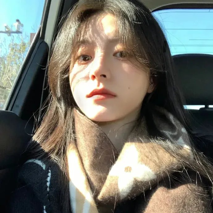 最近，妹妹的样子有点怪